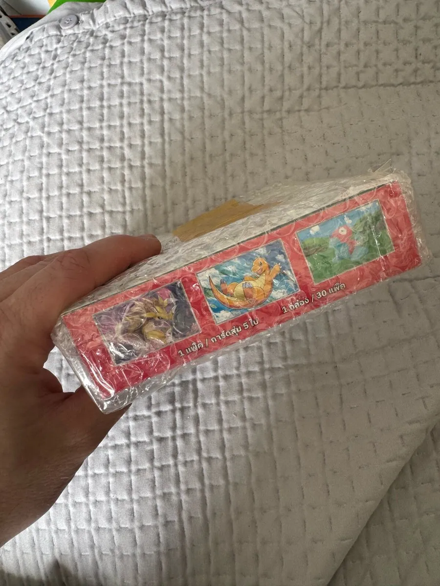 Genuine Pokémon 151 - scarlet & violet booster box - Image 3