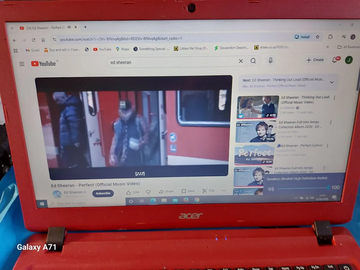 ACER ASPIRE LAPTOP ES1-523 Red, 4GB RAM, 500GB HDD - Image 2