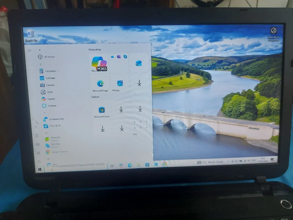 Toshiba Satellite C50-B-14D, Intel Celeron CPU - Image 1