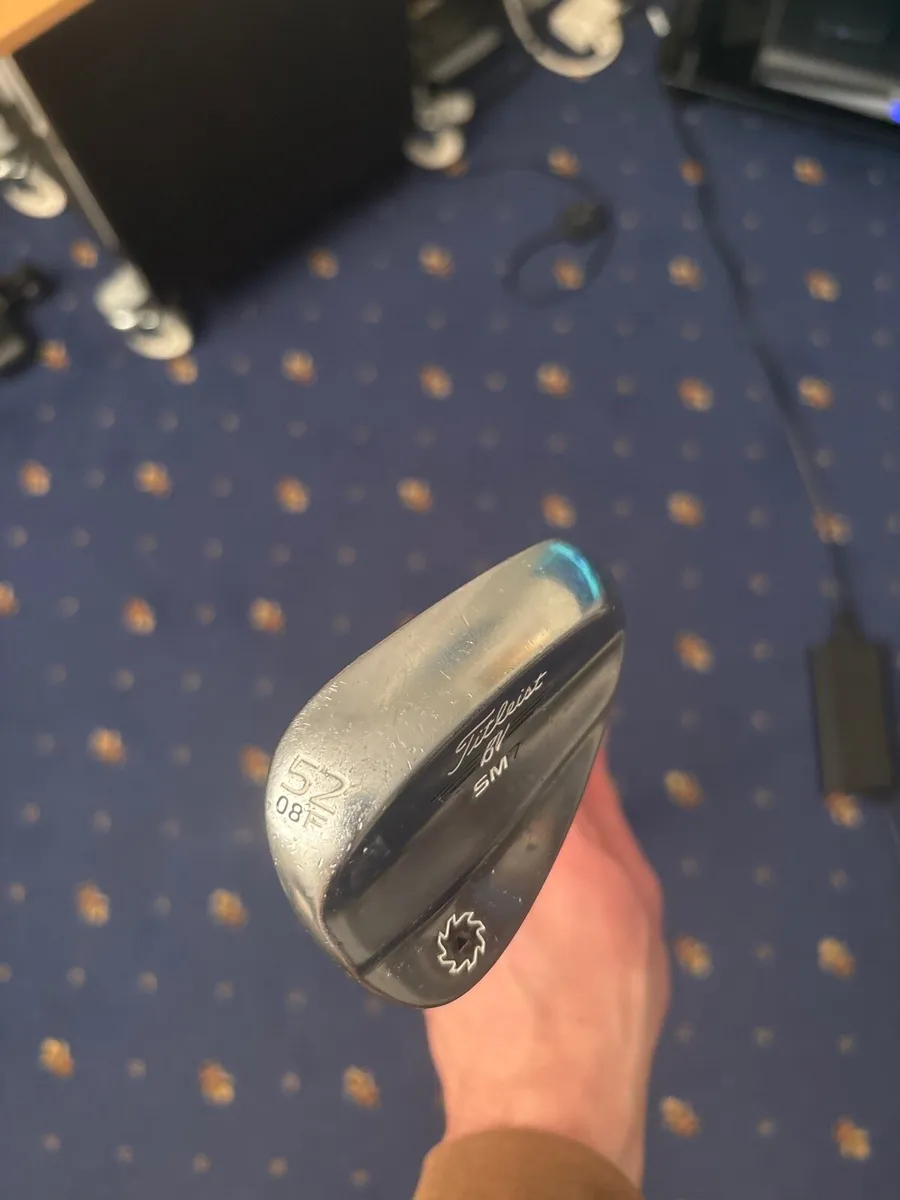 Titleist vokey Wedge 52 Degree - Image 2
