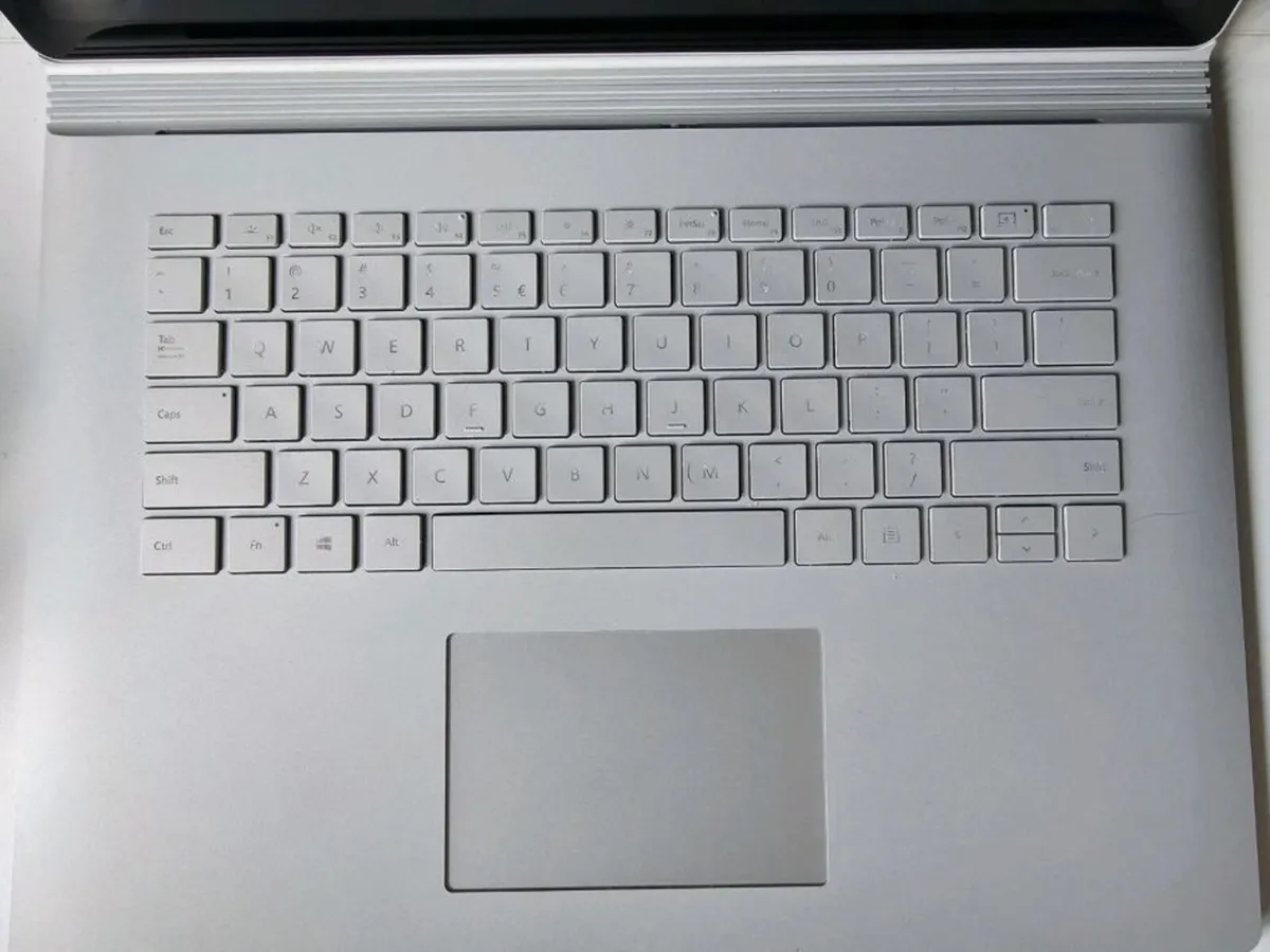 Microsoft Surface Book 3 15" Gaming i7 16GB 256GB - Image 2