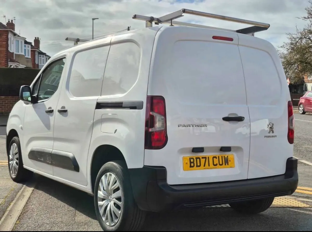 IRISH PLATES €9995 NO VAT ✅ 2021 PEUGEOT PARTNER - Image 3