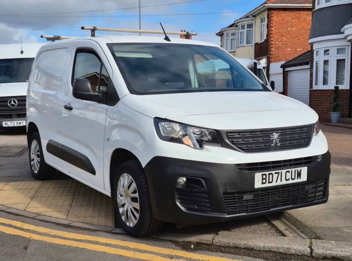 IRISH PLATES €9995 NO VAT ✅ 2021 PEUGEOT PARTNER - Image 2