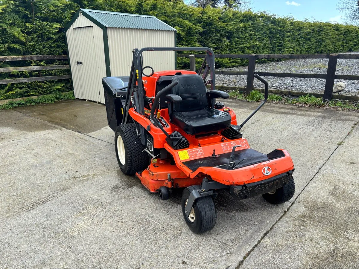 Zero-Steer Diesel Kubota GZD 21 - Image 2