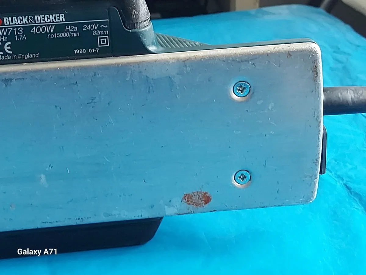 BLACK & DECKER KW713 Planer 400W Excellent Conditi - Image 3