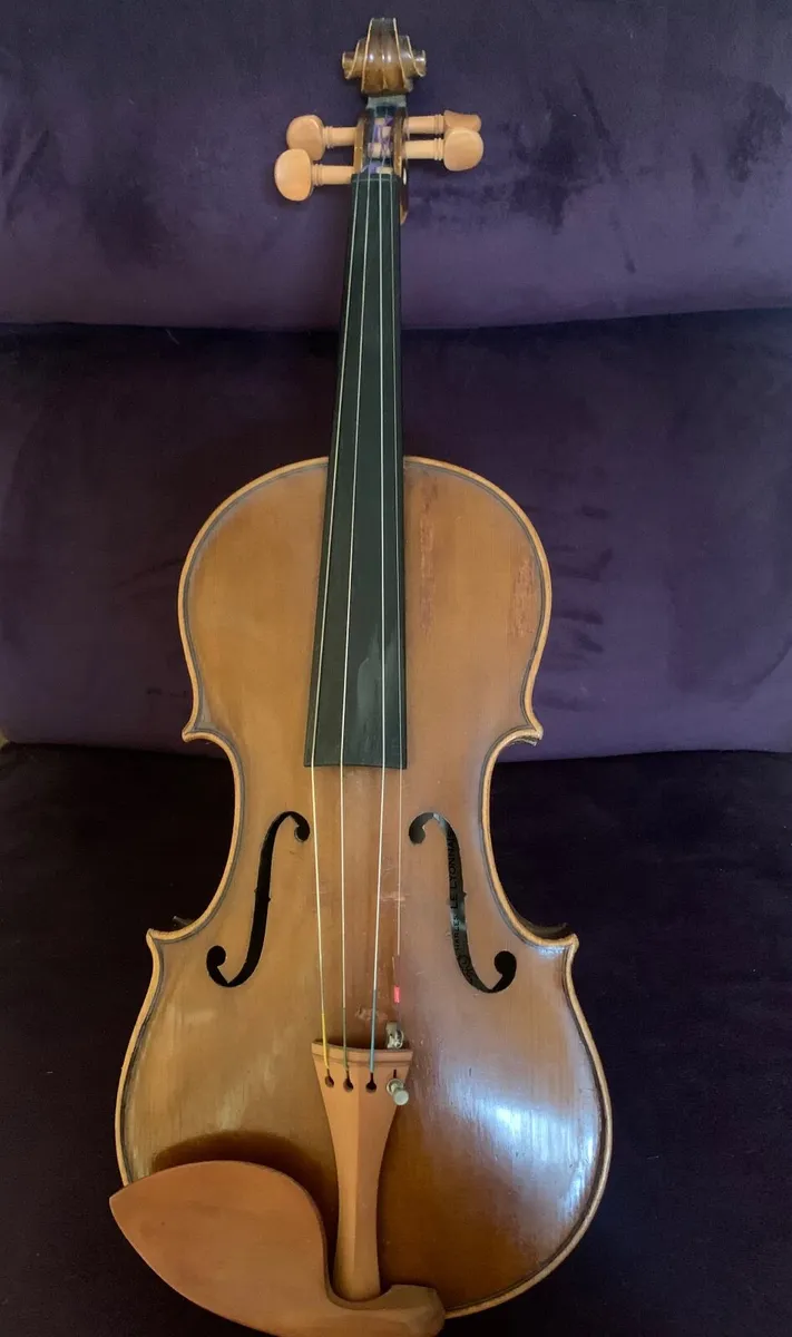Violin - Image 3