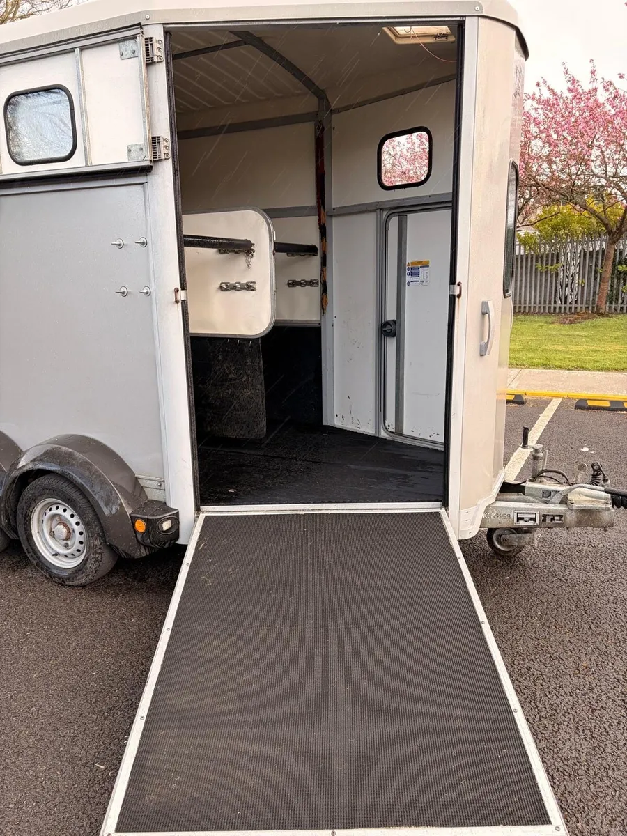 Ifor Williams 511 Horsebox - Image 3