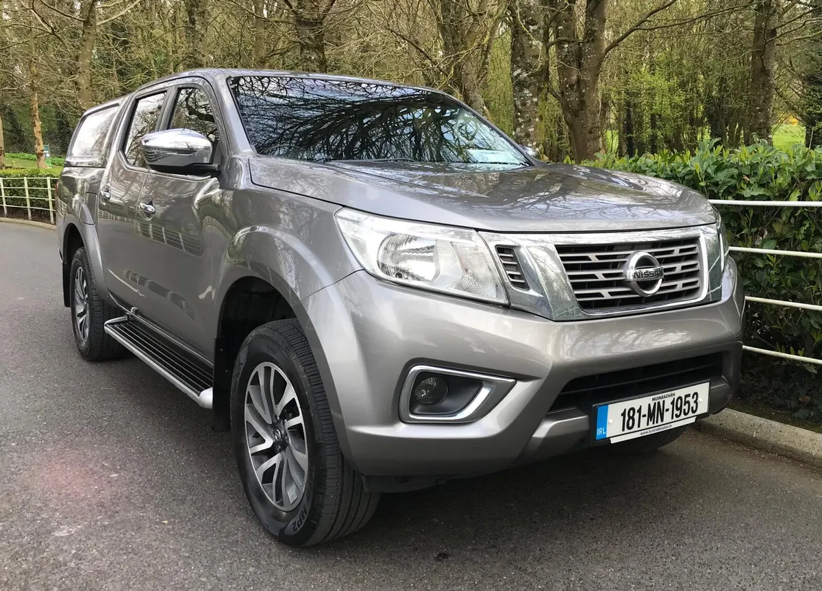Nissan Navara 4X4 Pick Up Elite Edition Crew Cab - Image 1