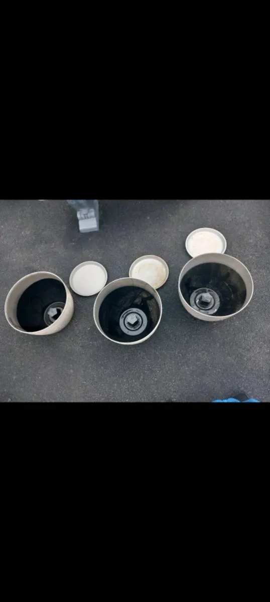 Flower pots - Image 3