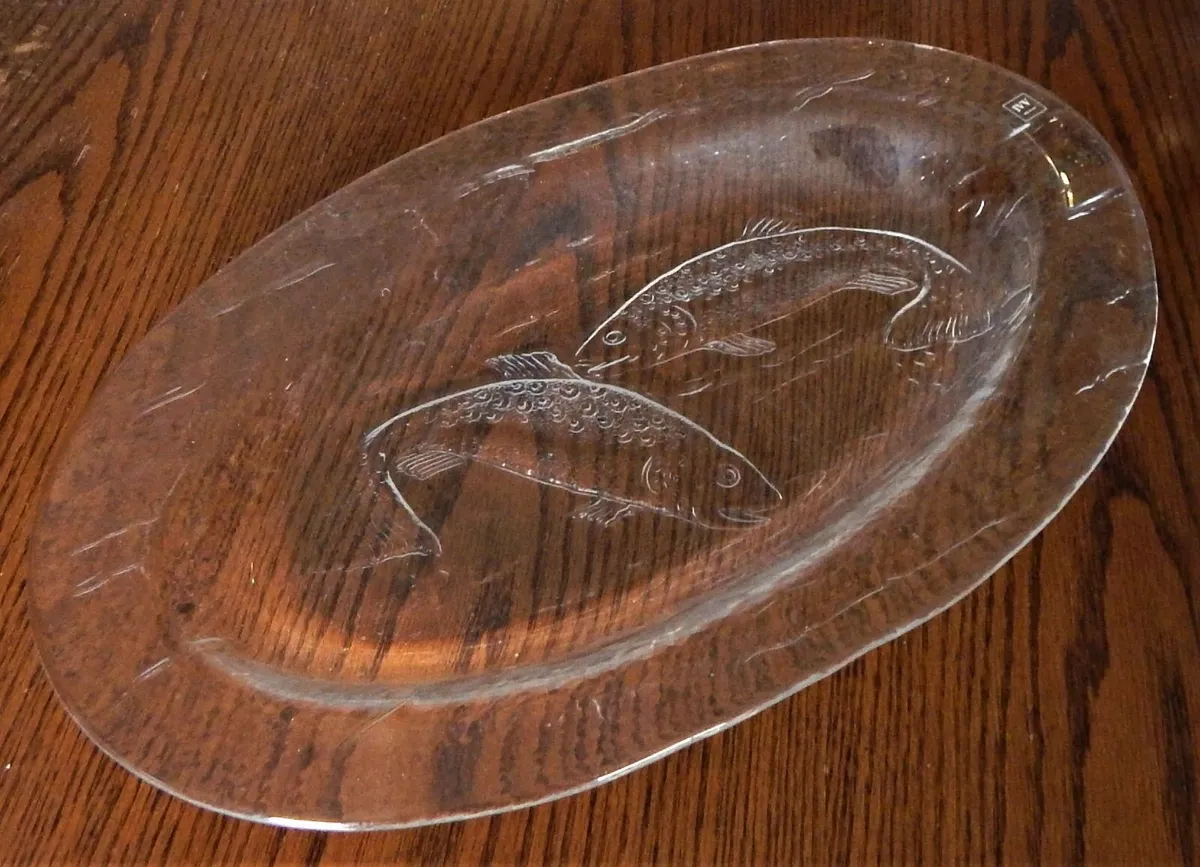 Italian Handmade IVV Glass Fish Platter - Image 4