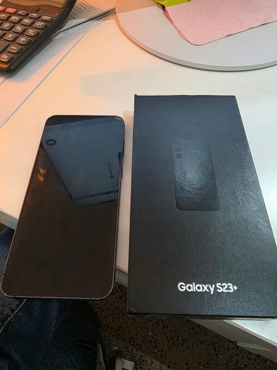 Samsung Galaxy S23+ - Image 2