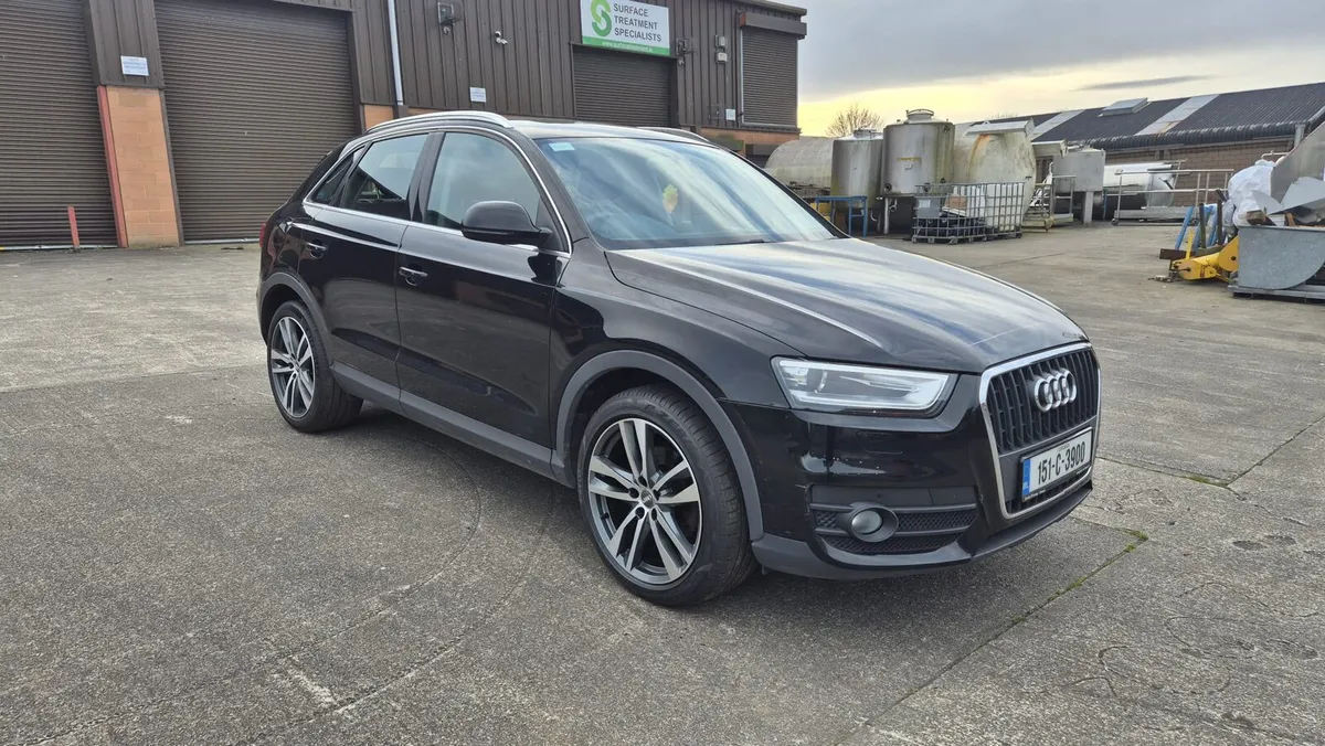 Audi q3 2015year 2.0diesel manual - Image 1