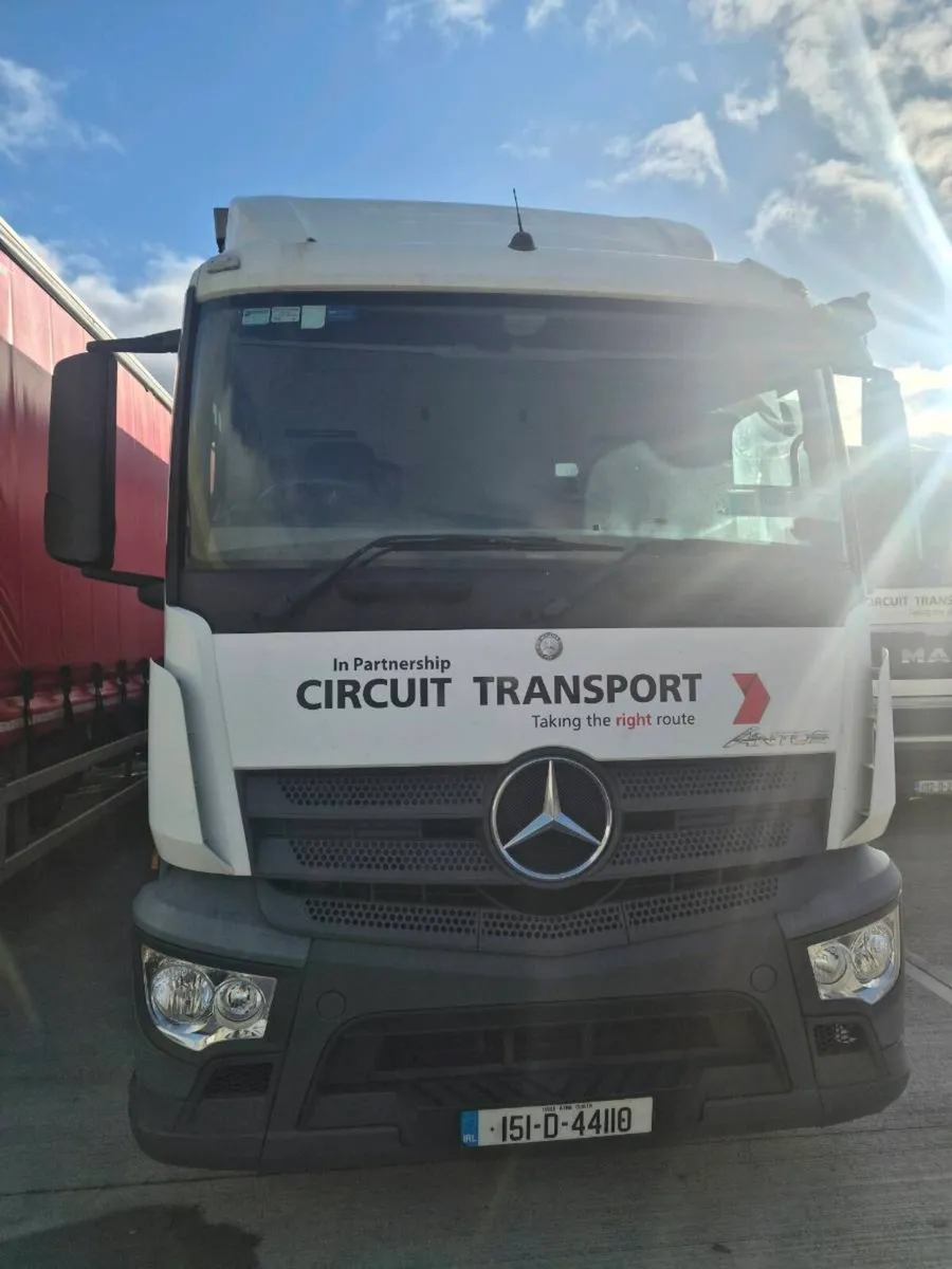 HGV Truck - Image 2