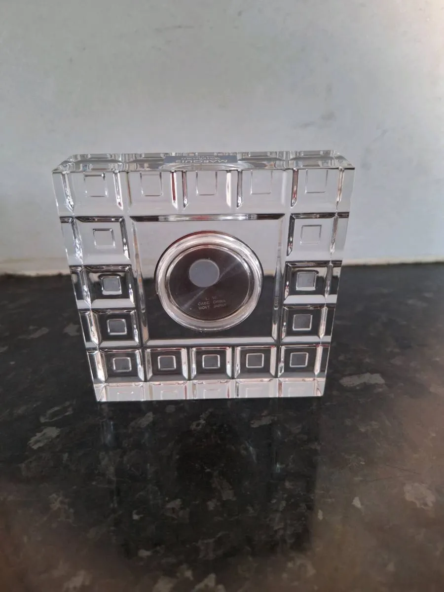 Lovely miniature Marquis crystal clock see size - Image 2