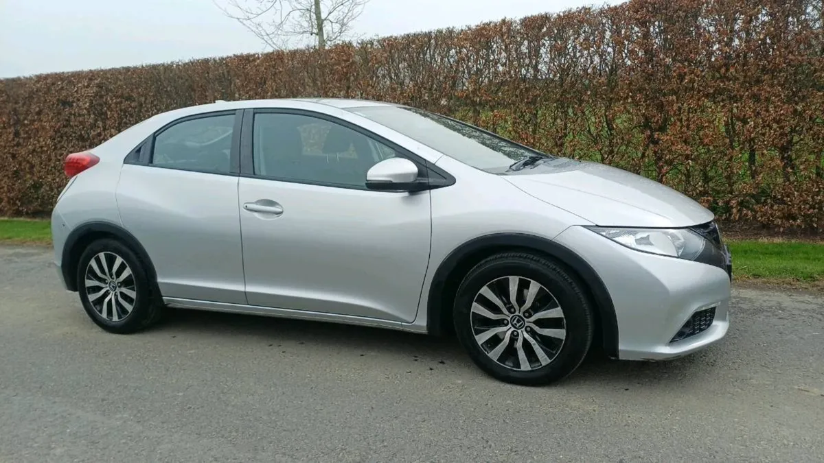 Honda civic 2014 1.6diesel - Image 2