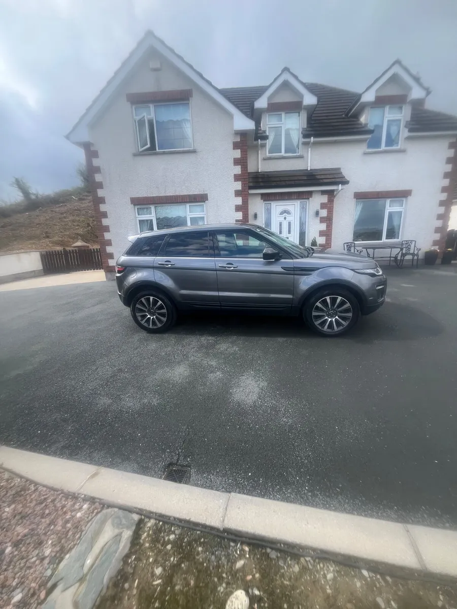 2018  Evoque 2.0 diesel - Image 2