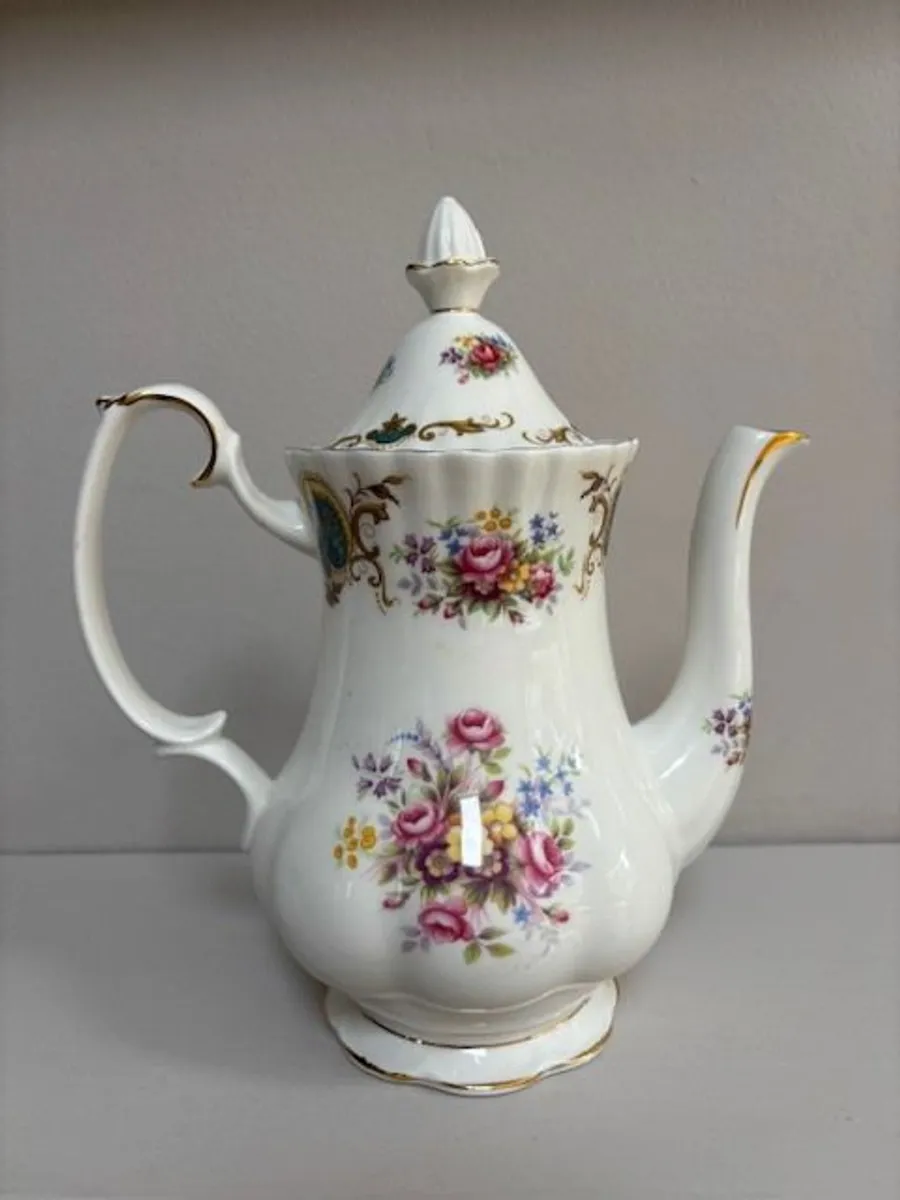 Vintage Bone China - Image 2
