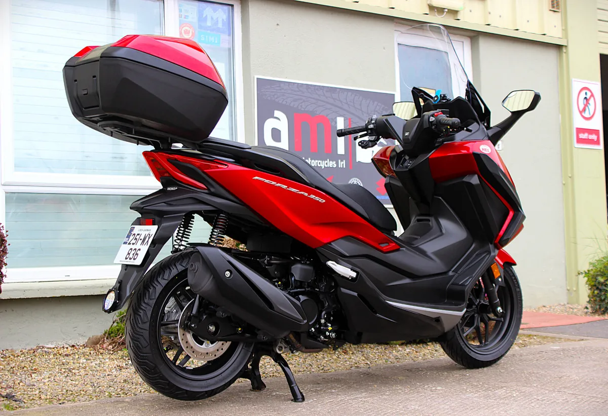 Honda Forza 350 - Image 4