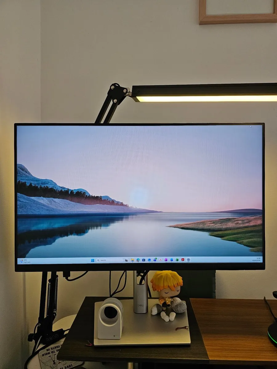 Crisp Dell Monitor P2422h - Image 3