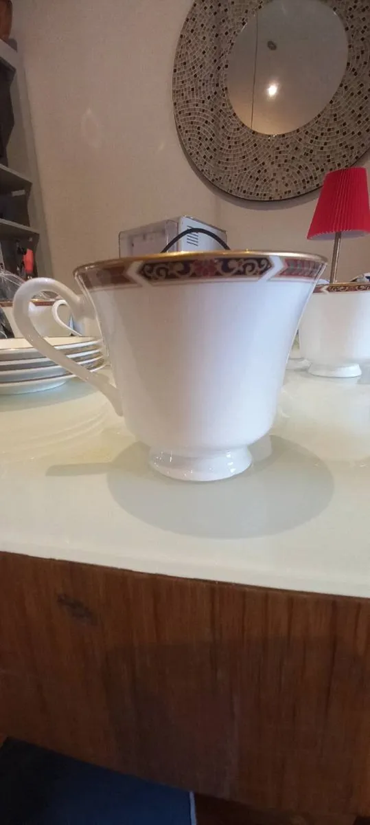 Vintage Royal Doulton St Michael tea set - Image 4