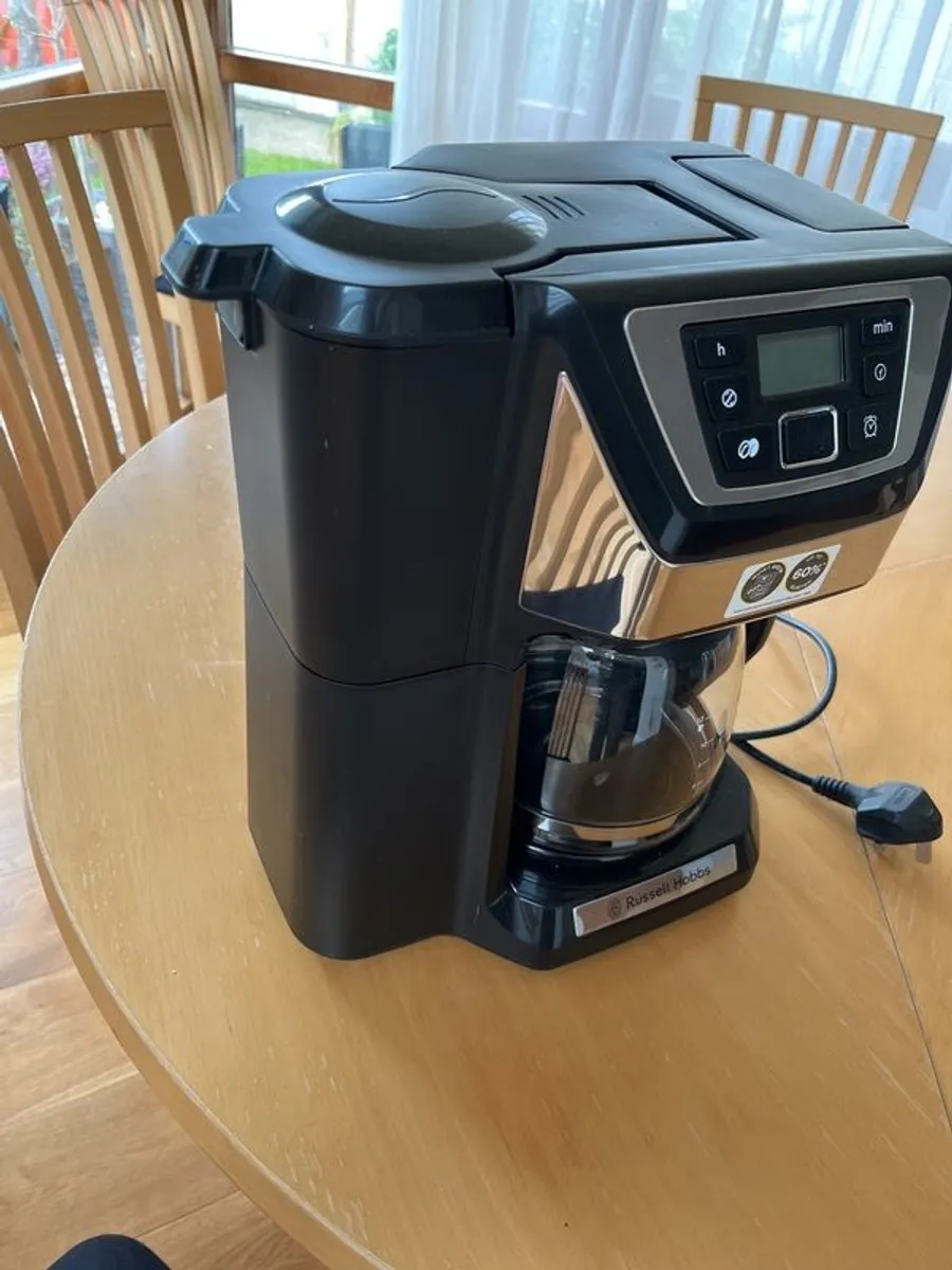 Russell Hobs bean to cup coffee maker. - Image 2