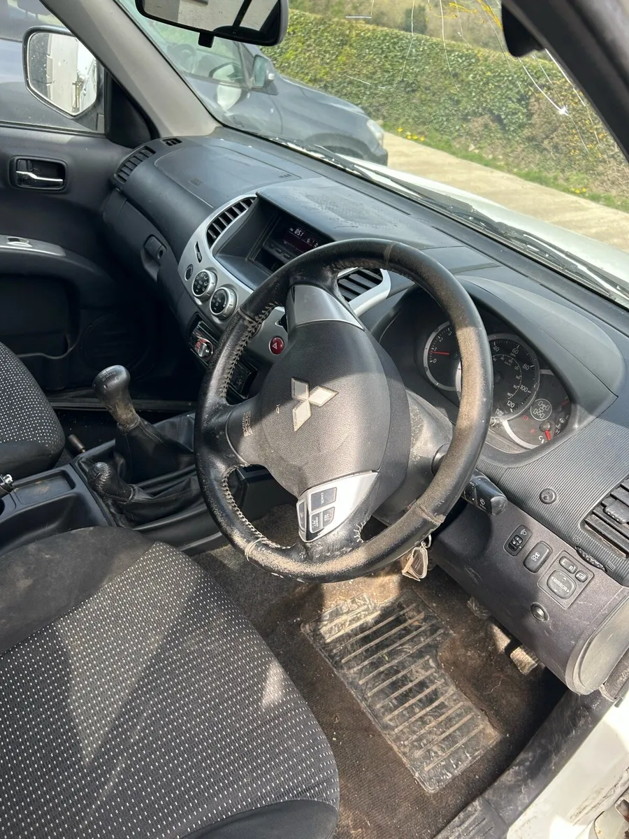 Mitsubishi l200 - Image 3