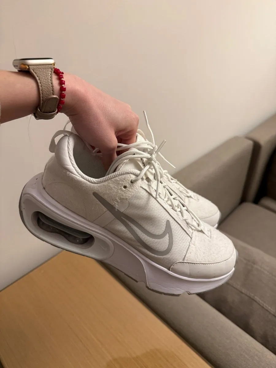 Nike trainers - Image 1