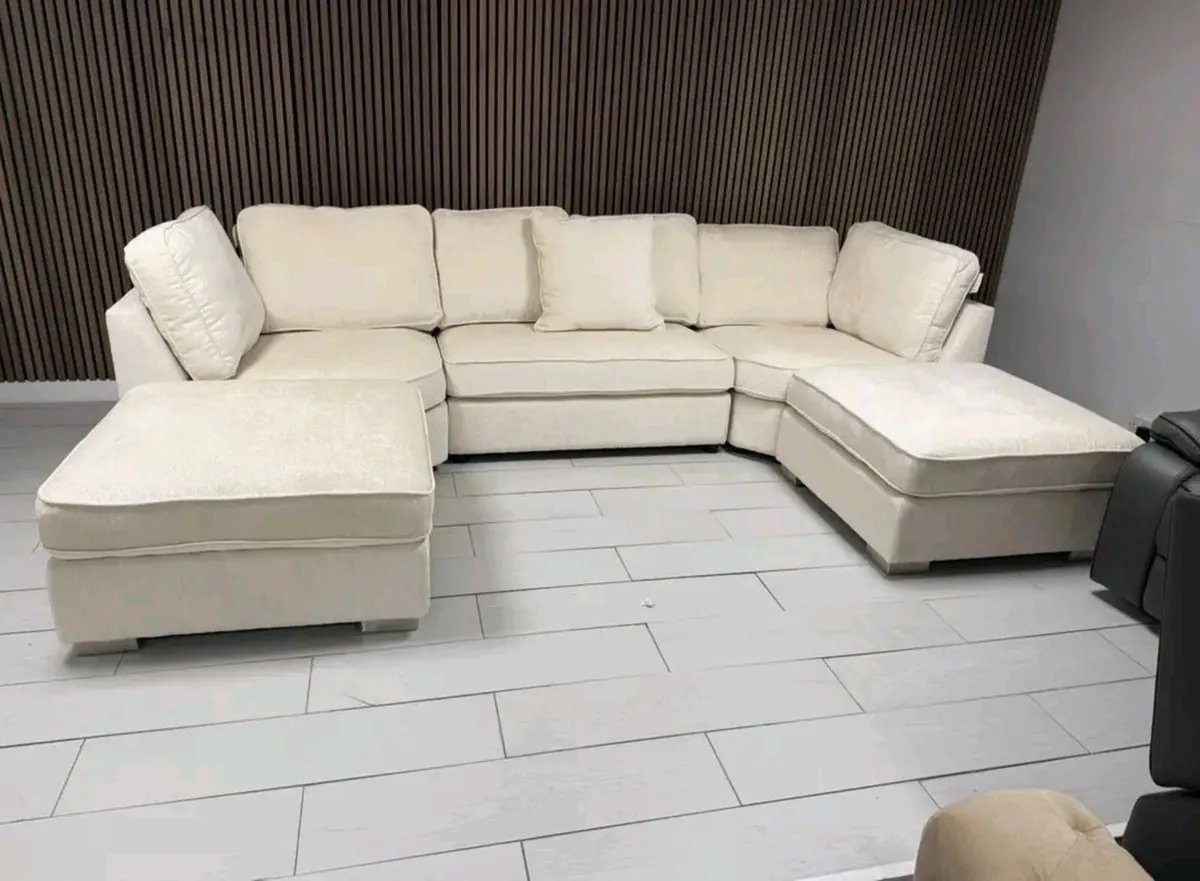 Easton Ushape Scatter or Fullback Cushions Sofa - Image 1