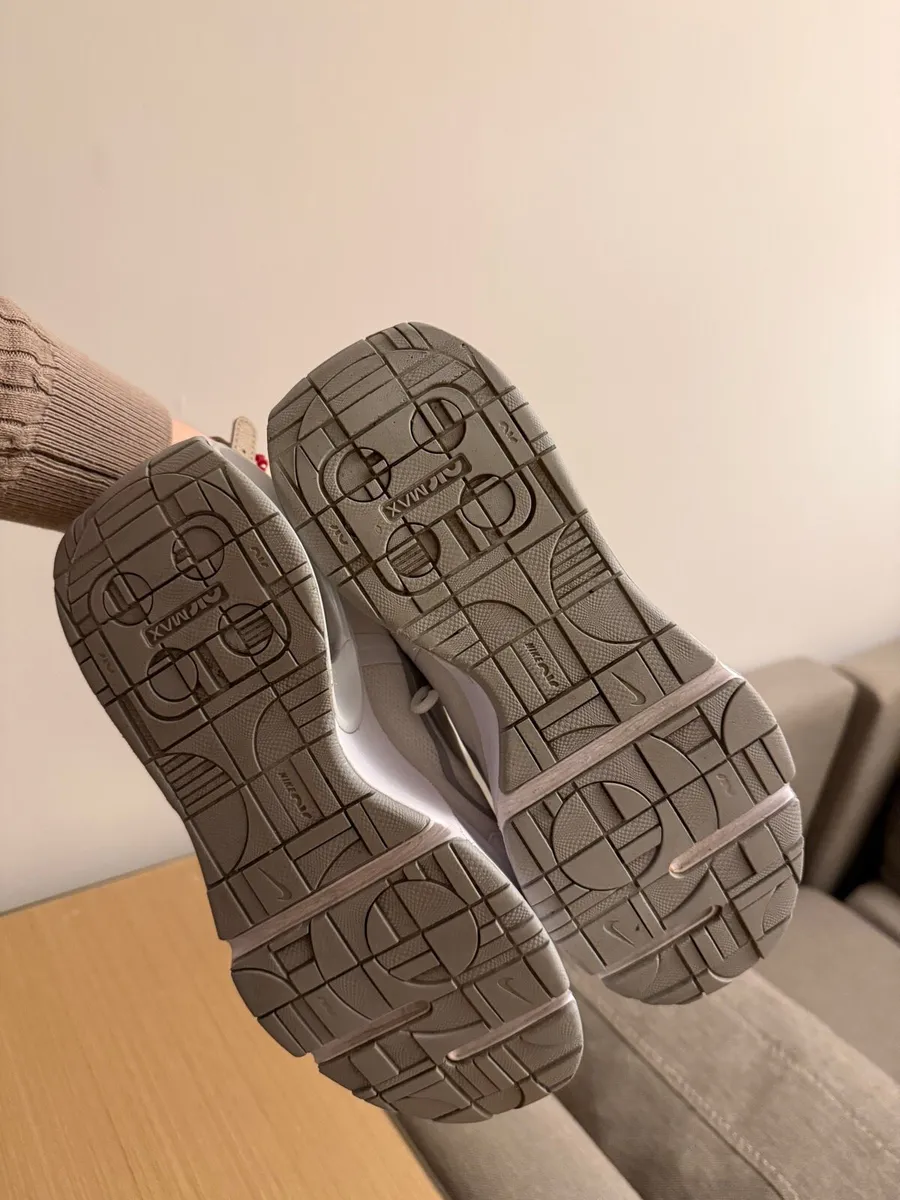 Nike trainers - Image 4