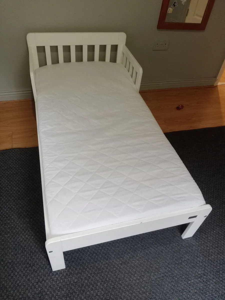 East Coast toddler bed - Image 2
