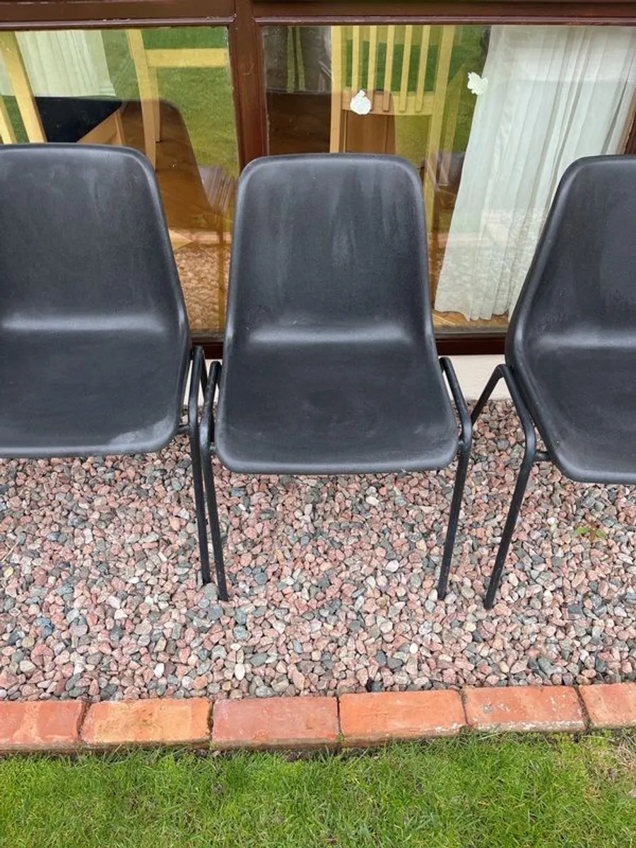 Chairs stacking for office or garden. Set of 4 - Image 2