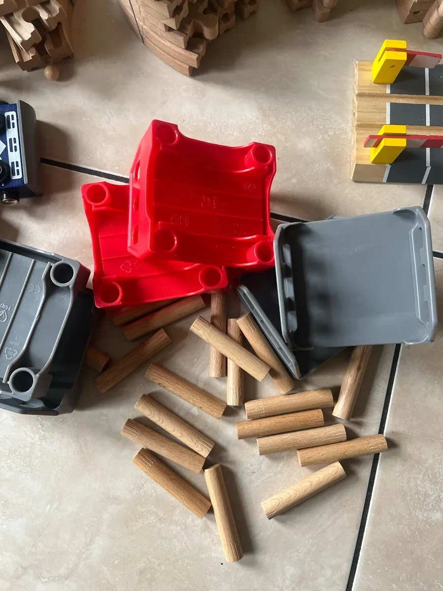 Wooden Train Tracks - Image 4