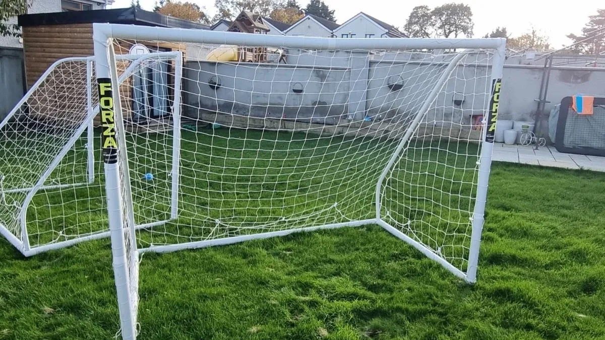 Forza 8x6 Match Goal Posts - Image 1