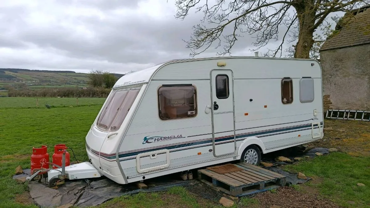 Swift Charisma Fixed Bed Caravan - Image 1