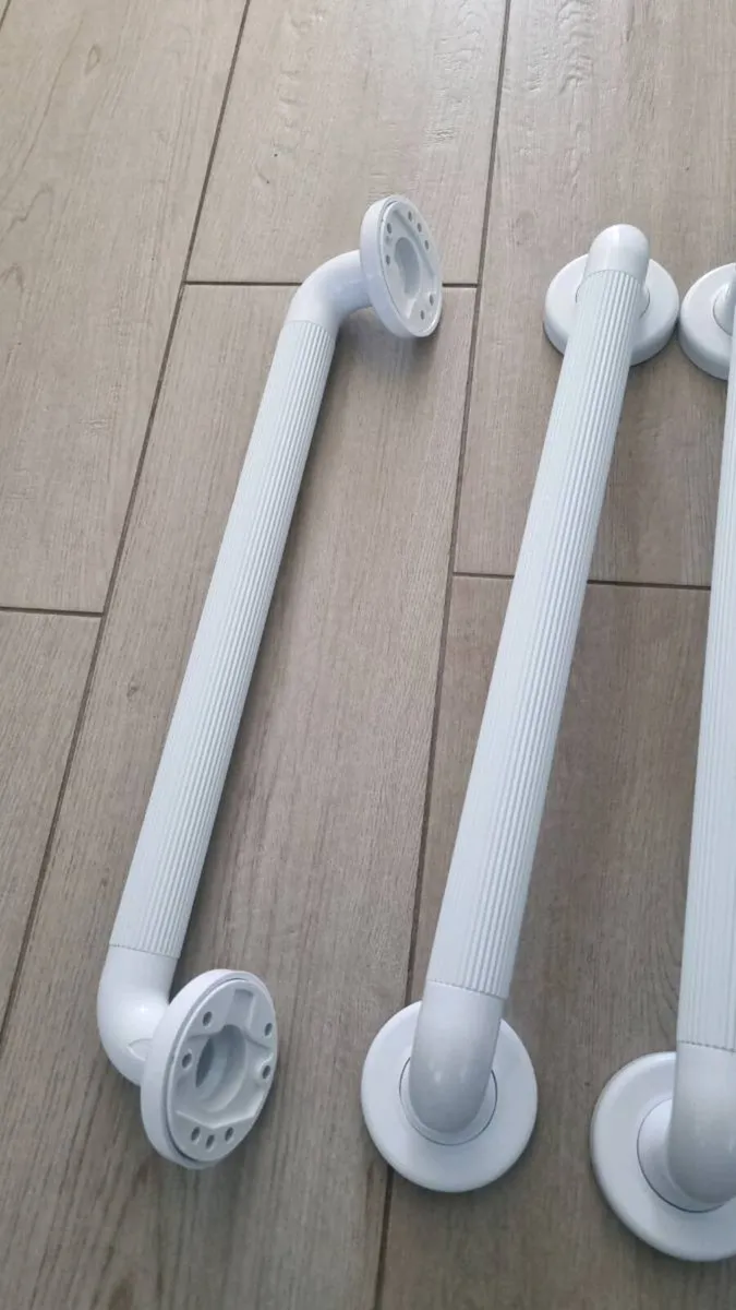 Nymas Shower Seat - Image 4