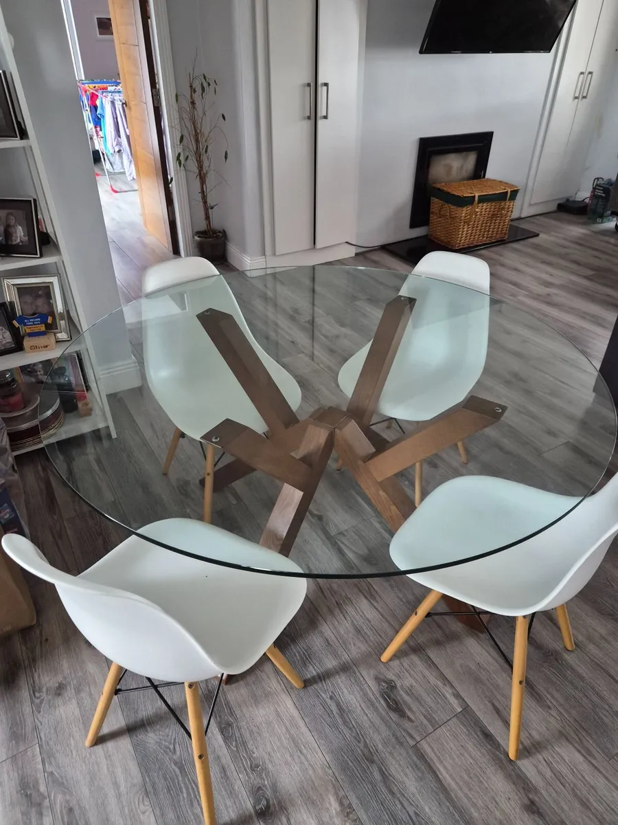 Dining Table - Image 4