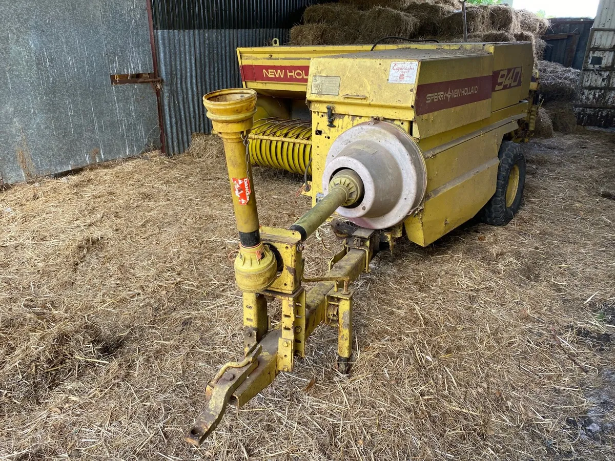 940 Square Baler - Image 2