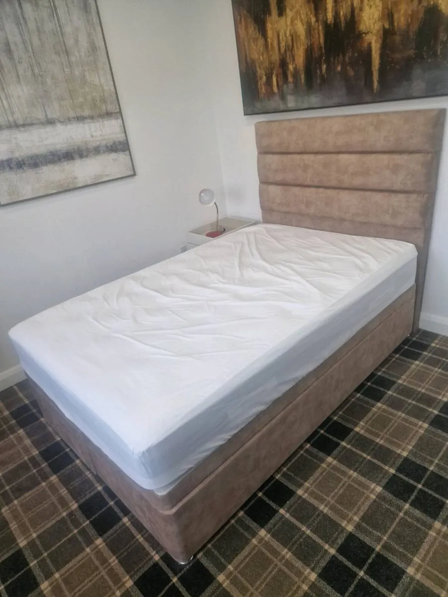 Small Double Storage Bed with Orthopaedic mattress - Image 2