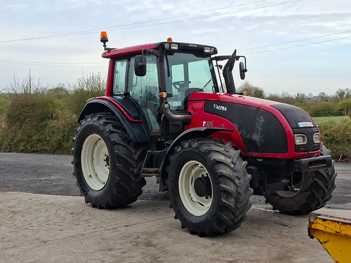 2009 Valtra T151 - Image 1