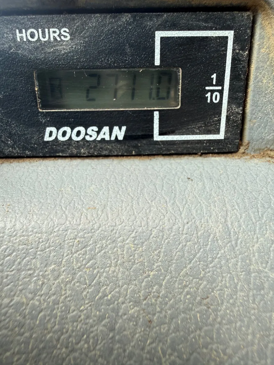 Doosan 140 - Image 3