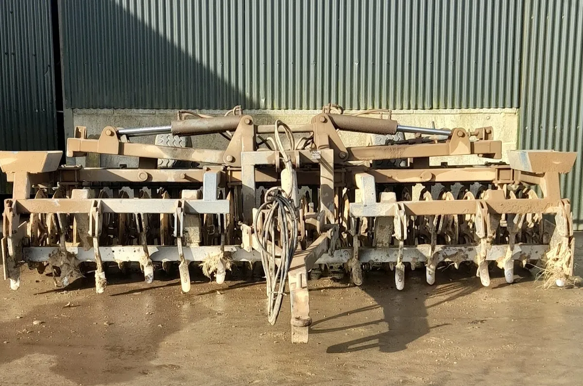 4M FURROW PRESS - Image 1