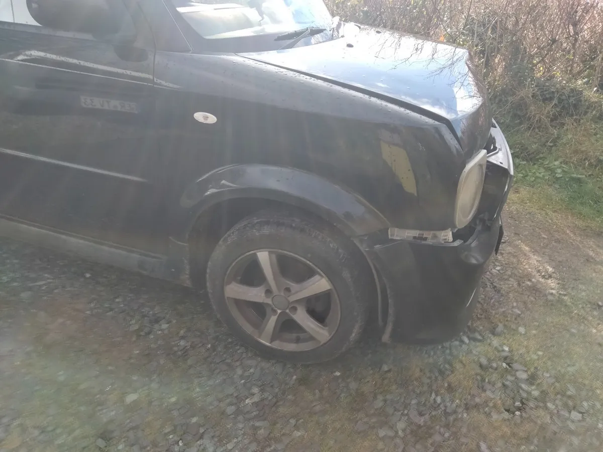 Nissan Cube - Image 2