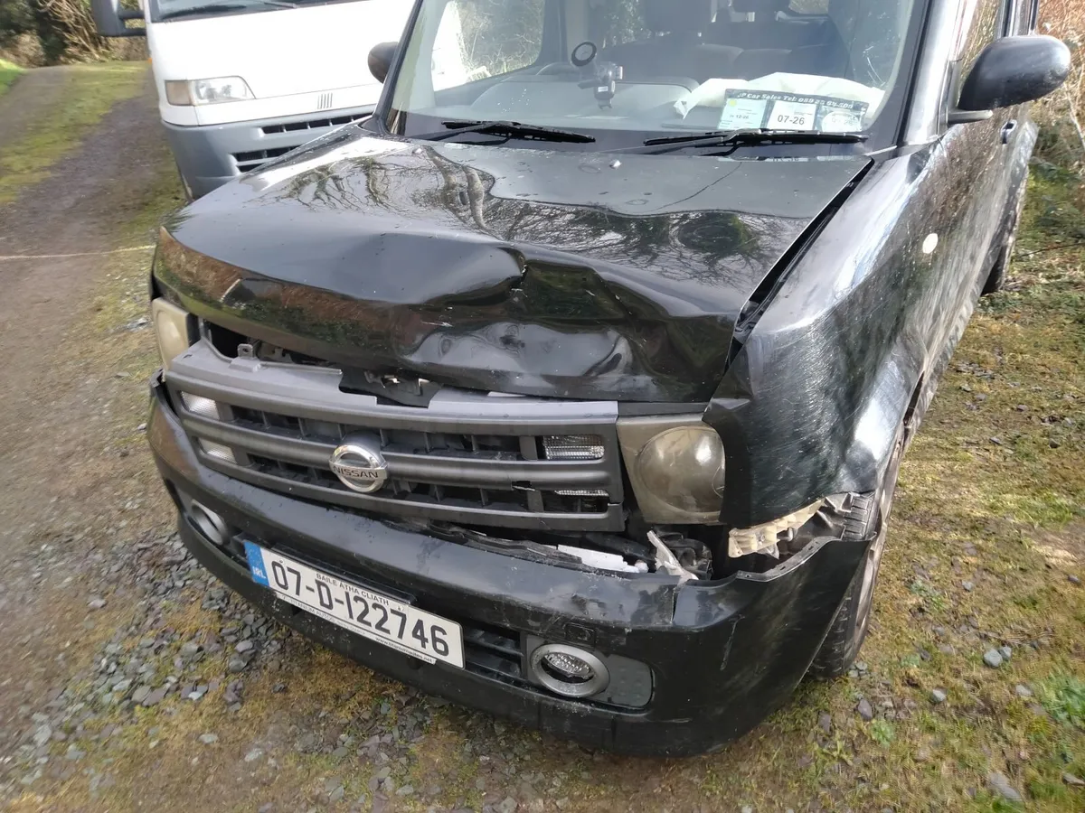 Nissan Cube - Image 4