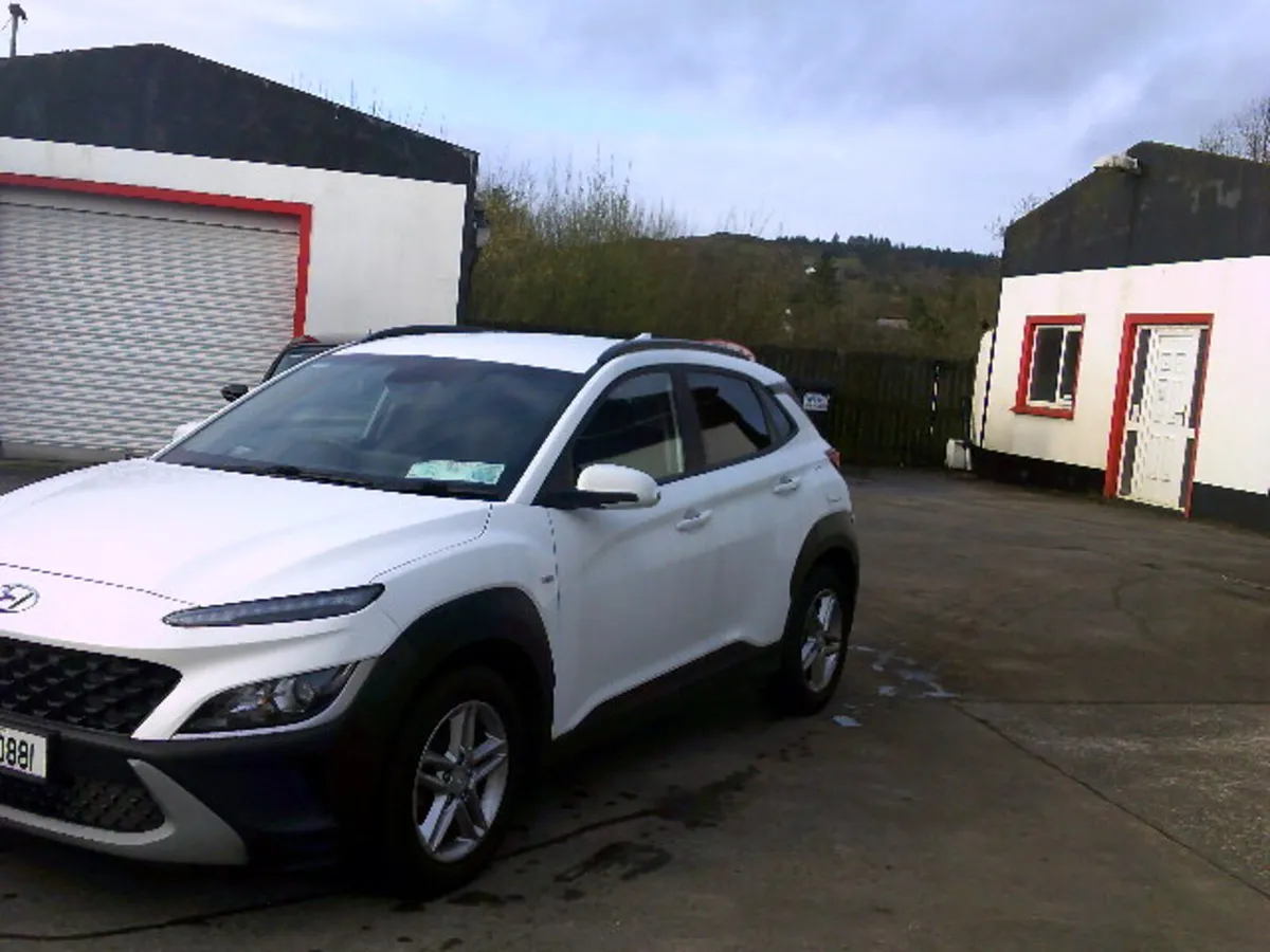 Hyundai KONA 2021 - Image 3