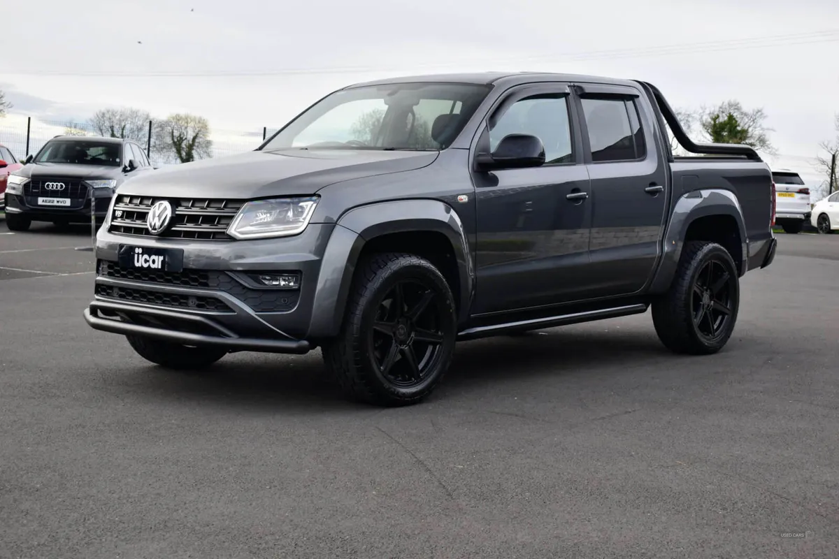 Volkswagen Amarok 3.0 Amarok Black Edition V6 TDI - Image 3