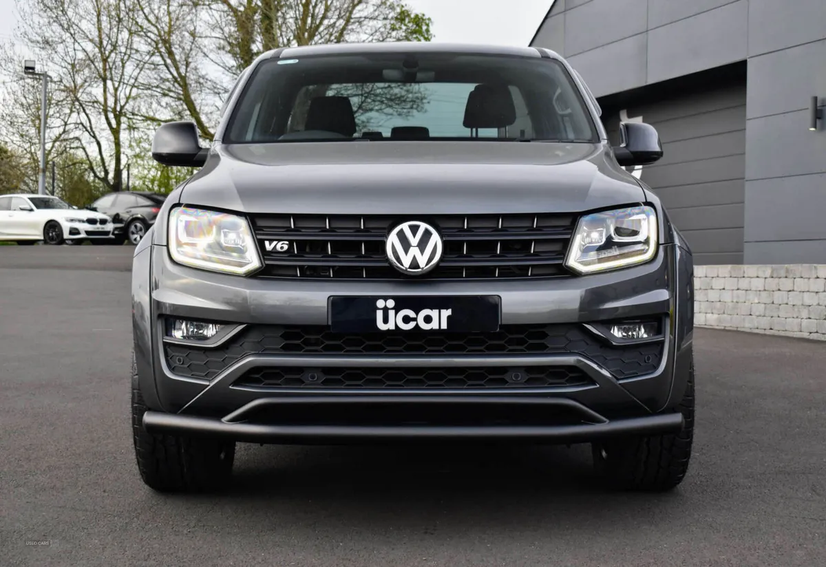 Volkswagen Amarok 3.0 Amarok Black Edition V6 TDI - Image 2