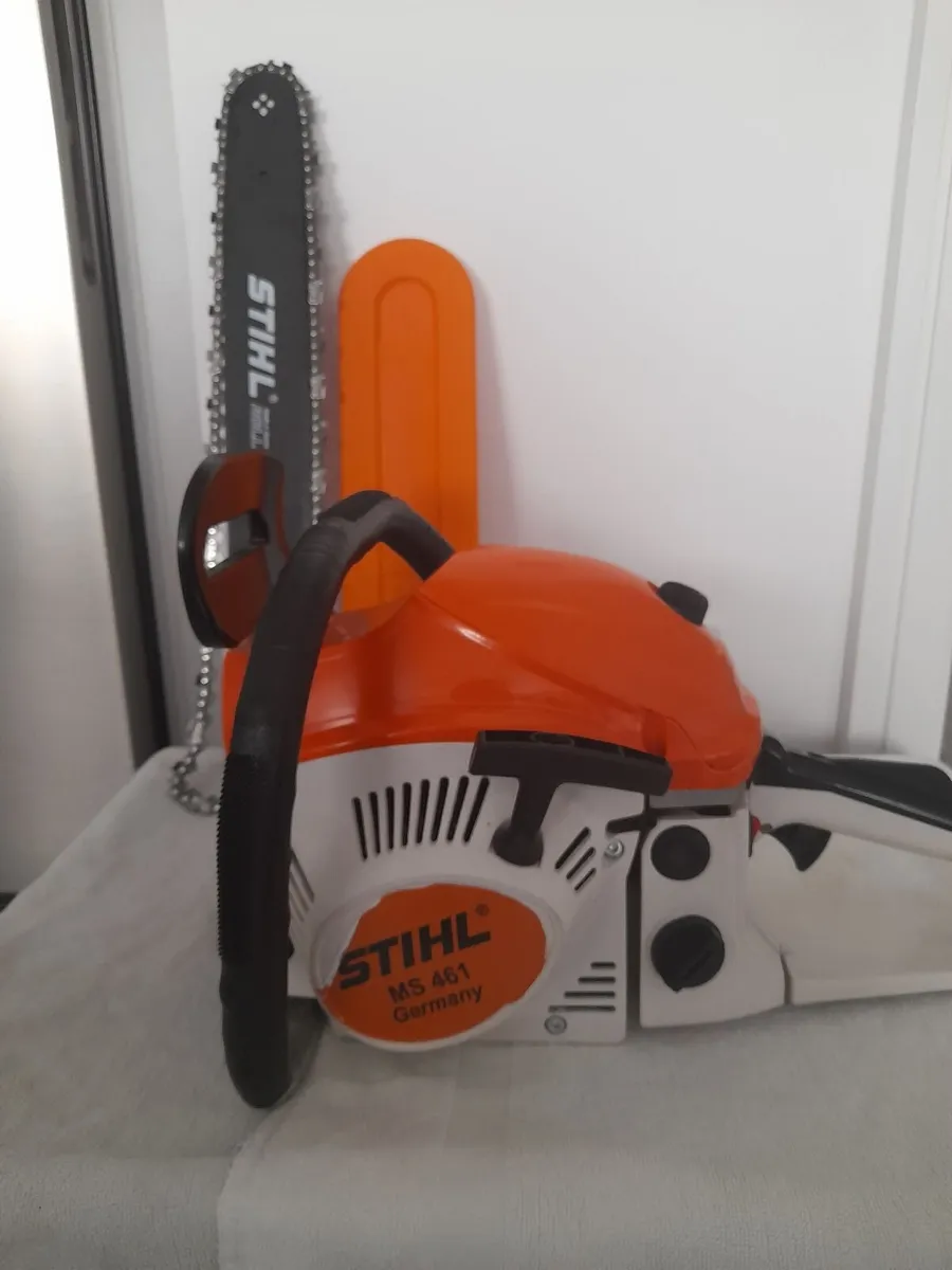 selling chainsaw - Image 1