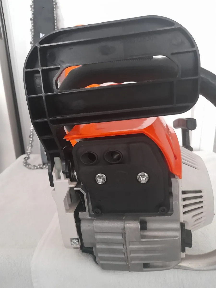 selling chainsaw - Image 3