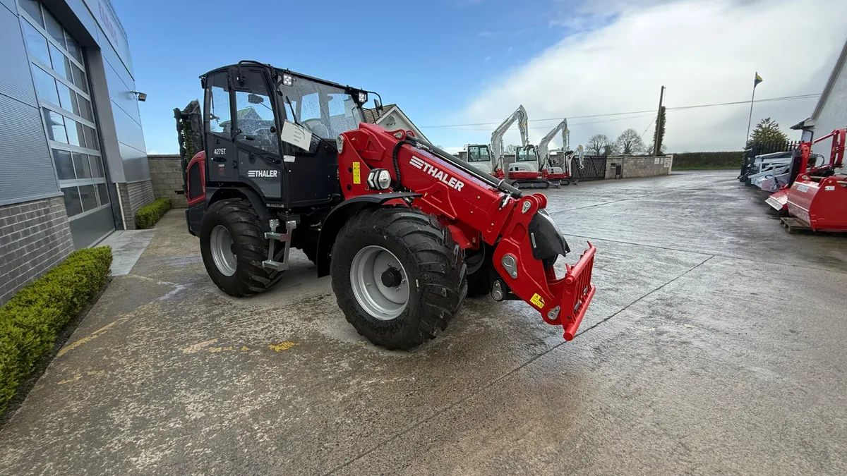 Thaler 4275T Telescopic Loader - €200 per week - Image 2