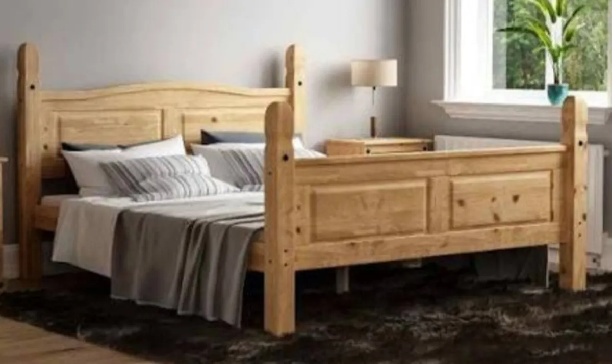 King size Mexican pine bed with locker - Image 1